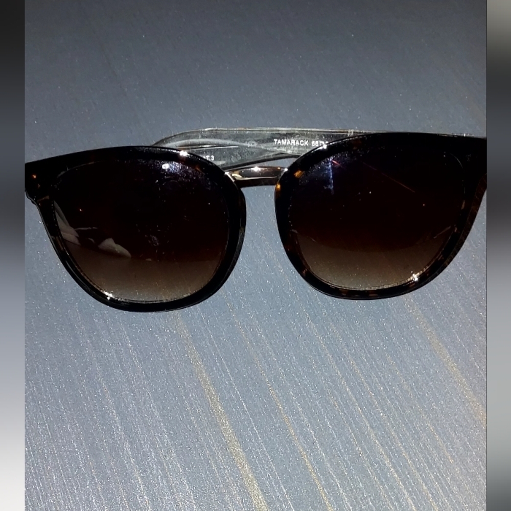 Lucky Brand Tortoise Brown Sunglasses